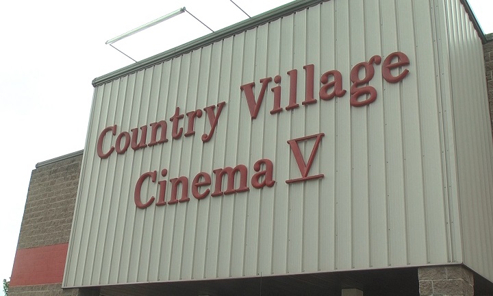 Local movie theater closing in September - ABC 10/CW5